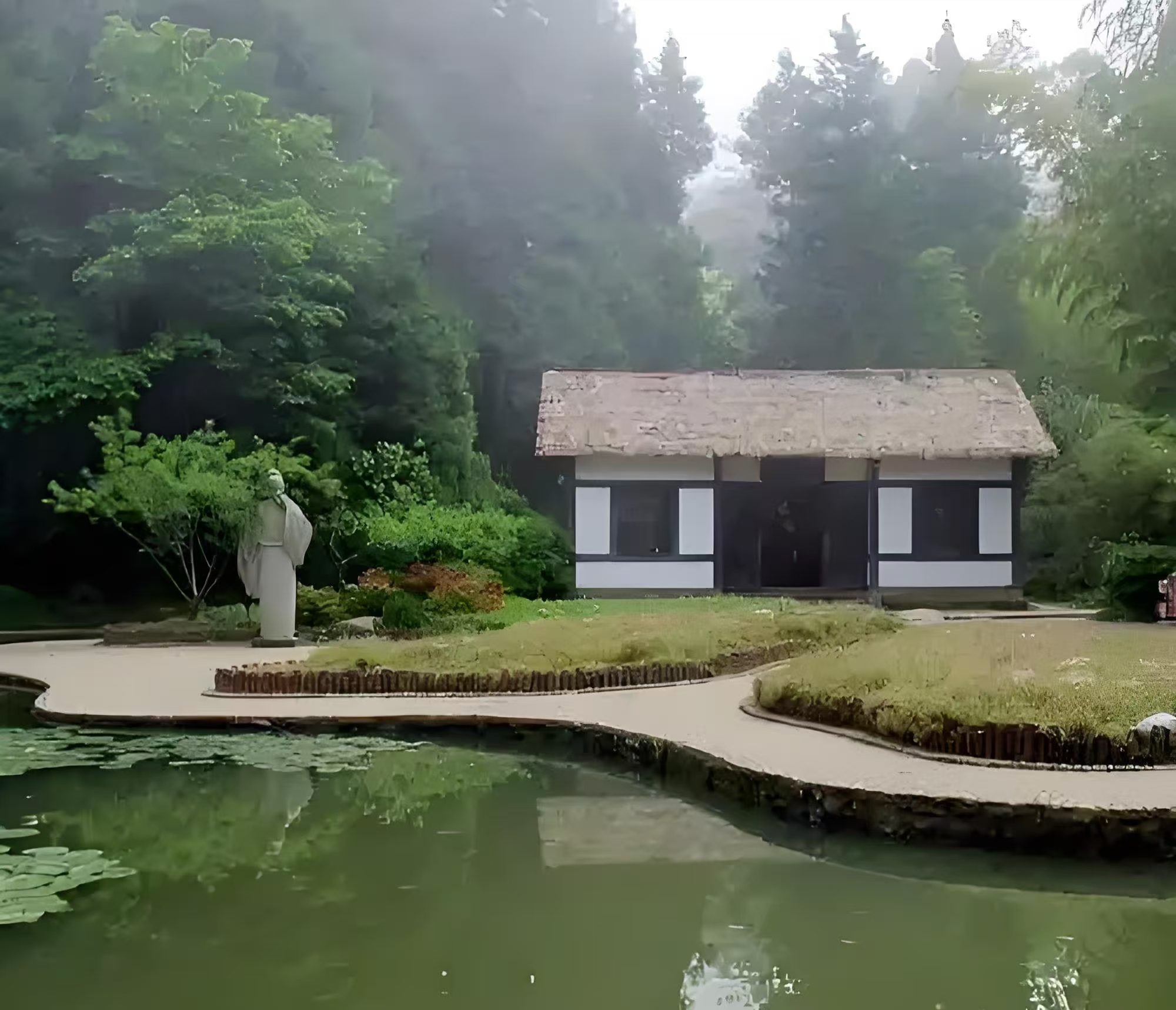 【曉荷.獎】風(fēng)雨廬山草堂（散文）